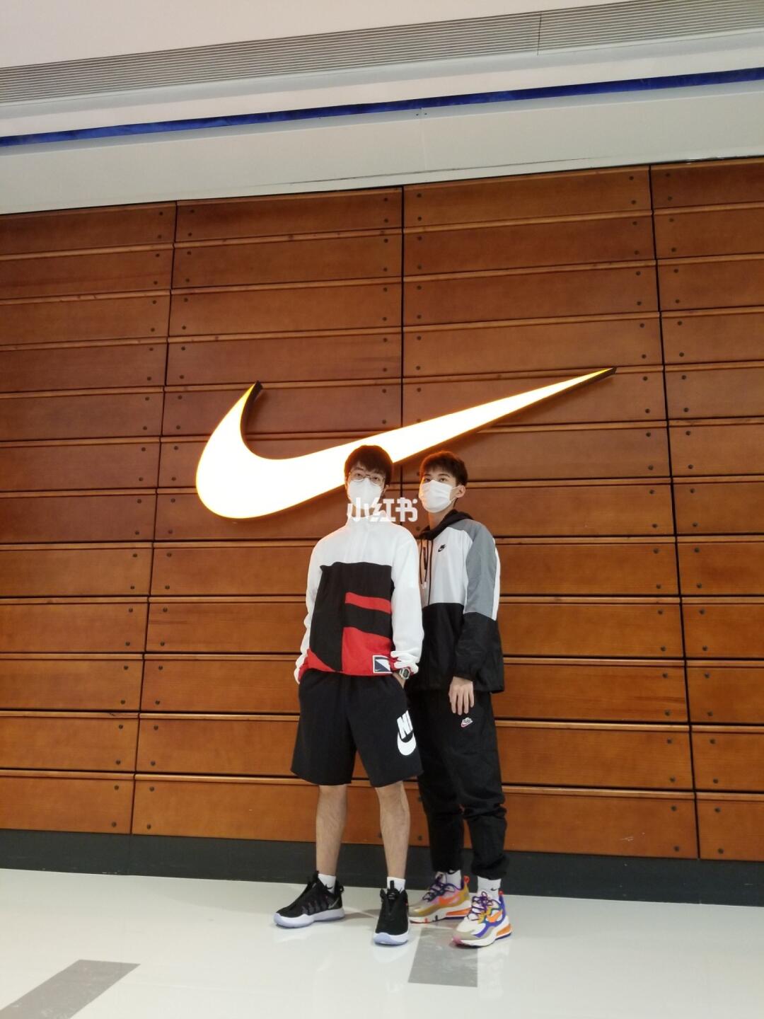 探寻如何轻松入手Nike最新潮流单品🌟